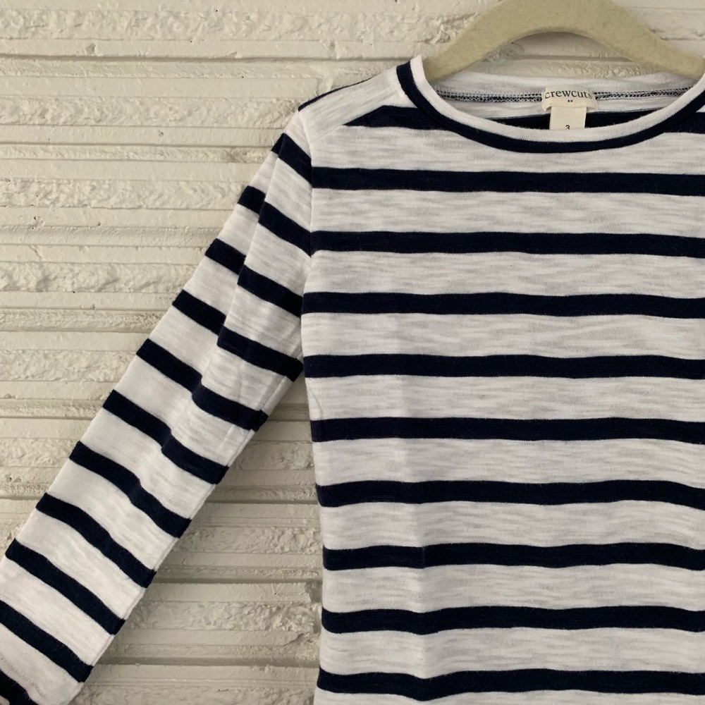 Crewcuts Navy Blue and White Striped T-Shirt Sz 3T